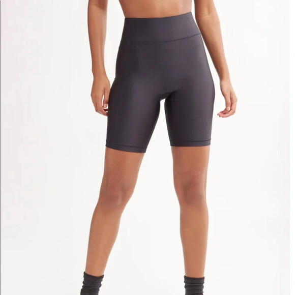 NWT All Access High Waisted Center Stage 9in Shine Biker Short Bandier Revolve - Picture 2 of 5